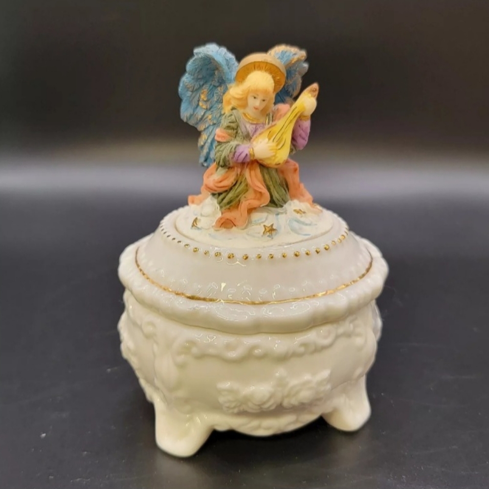 Porcelain Angel Trinket‎ Box